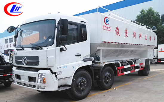 30立方東風(fēng)天錦小三軸<a href=http://m.jzdaj.com/siliaoche/ target=_blank class=infotextkey>飼料車</a>
